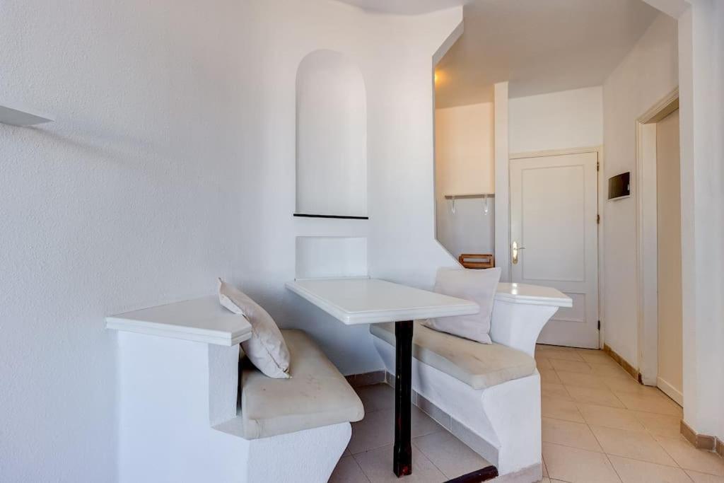 Bonito Estudio Playa Paraiso Con Vista Al Mar By Paramount Holidays アデヘ エクステリア 写真