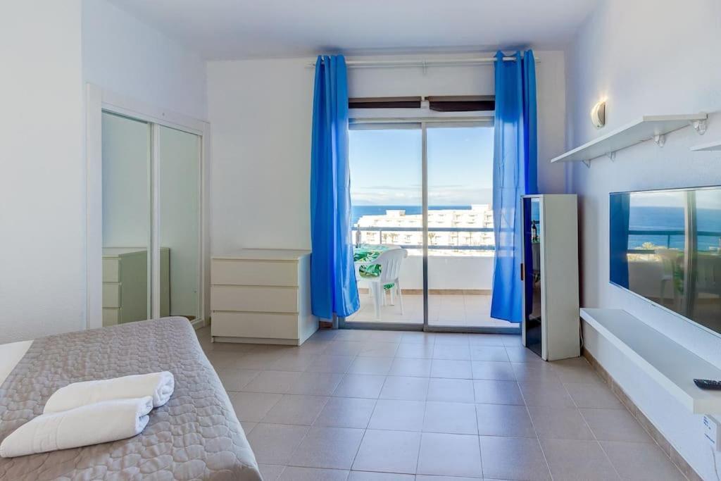 Bonito Estudio Playa Paraiso Con Vista Al Mar By Paramount Holidays アデヘ エクステリア 写真