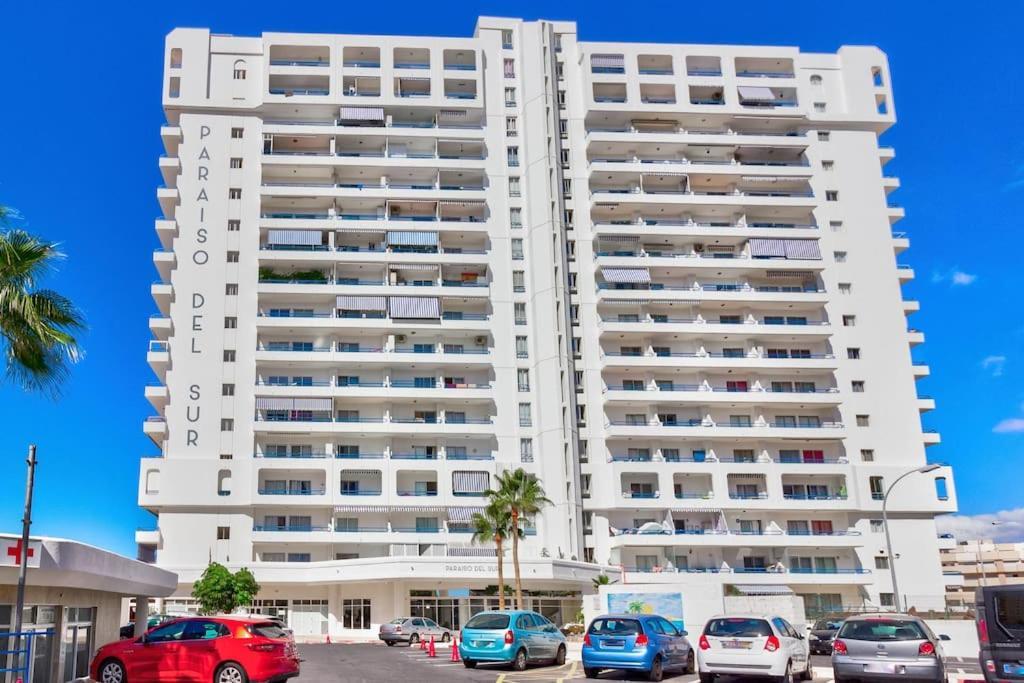 Bonito Estudio Playa Paraiso Con Vista Al Mar By Paramount Holidays アデヘ エクステリア 写真